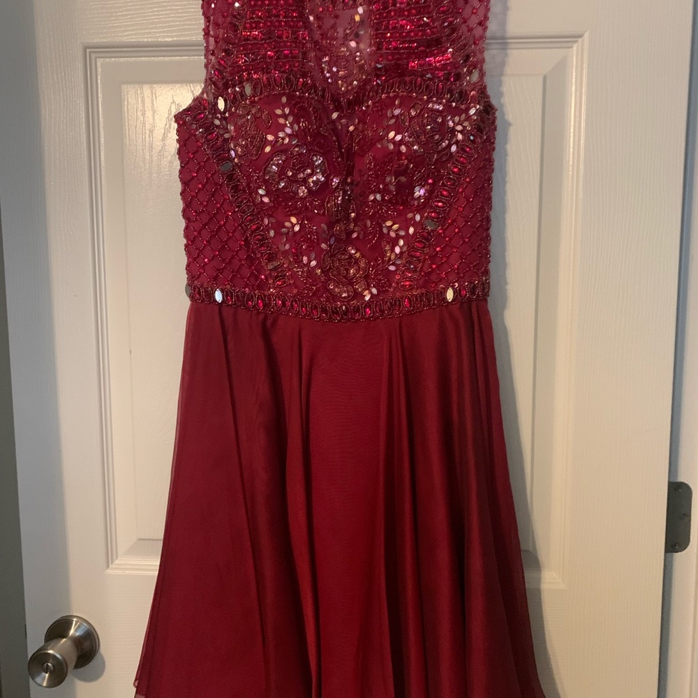 Sherri Hill Magenta Homecoming Dress size 6